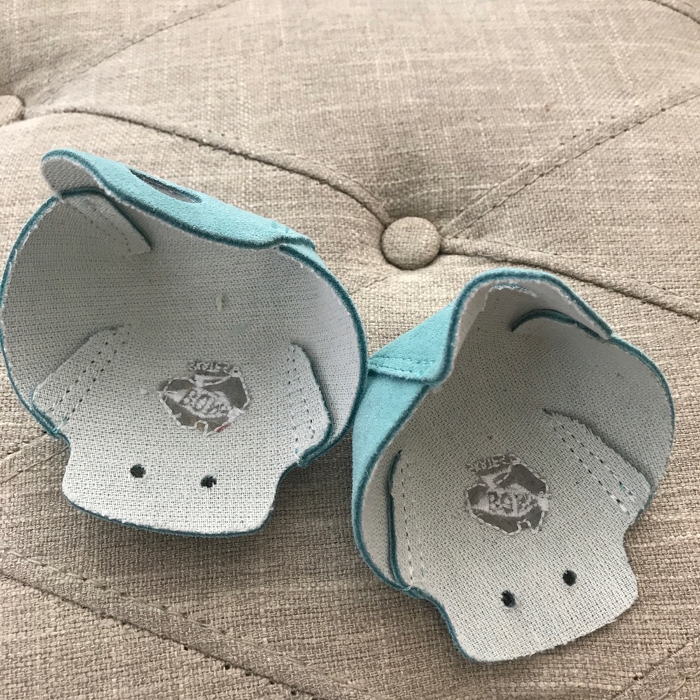 Brand New Toe Caps - Picture 3 of 5